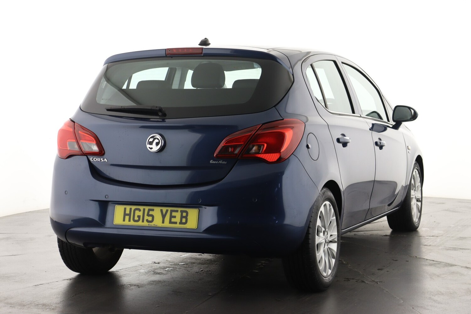 Used Vauxhall Corsa 2015 for sale - 76184037: Photo 3