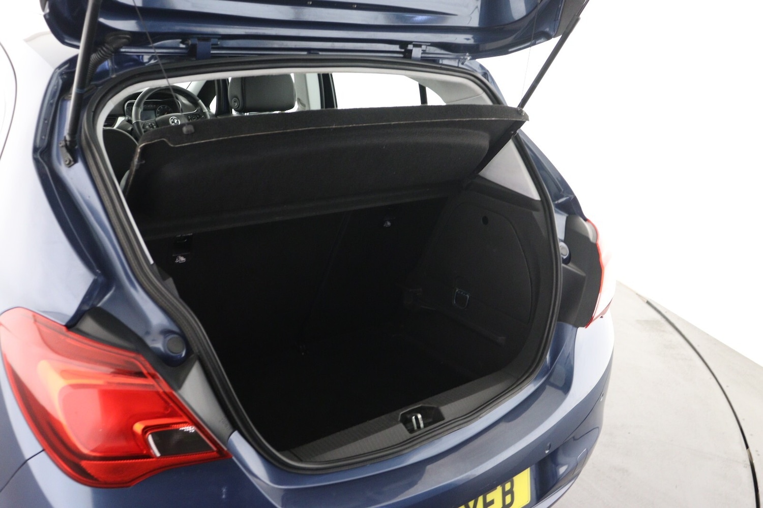 Used Vauxhall Corsa 2015 for sale - 76184037: Photo 9