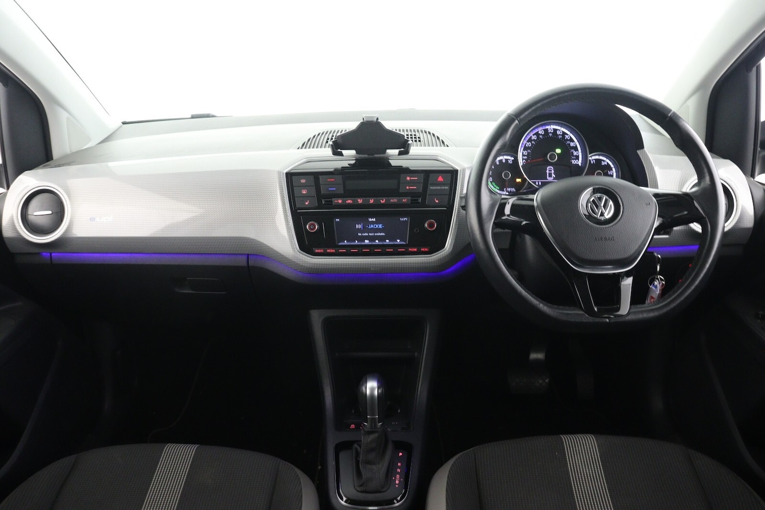 Used Volkswagen up! 2018 for sale - 76873952: Photo 14