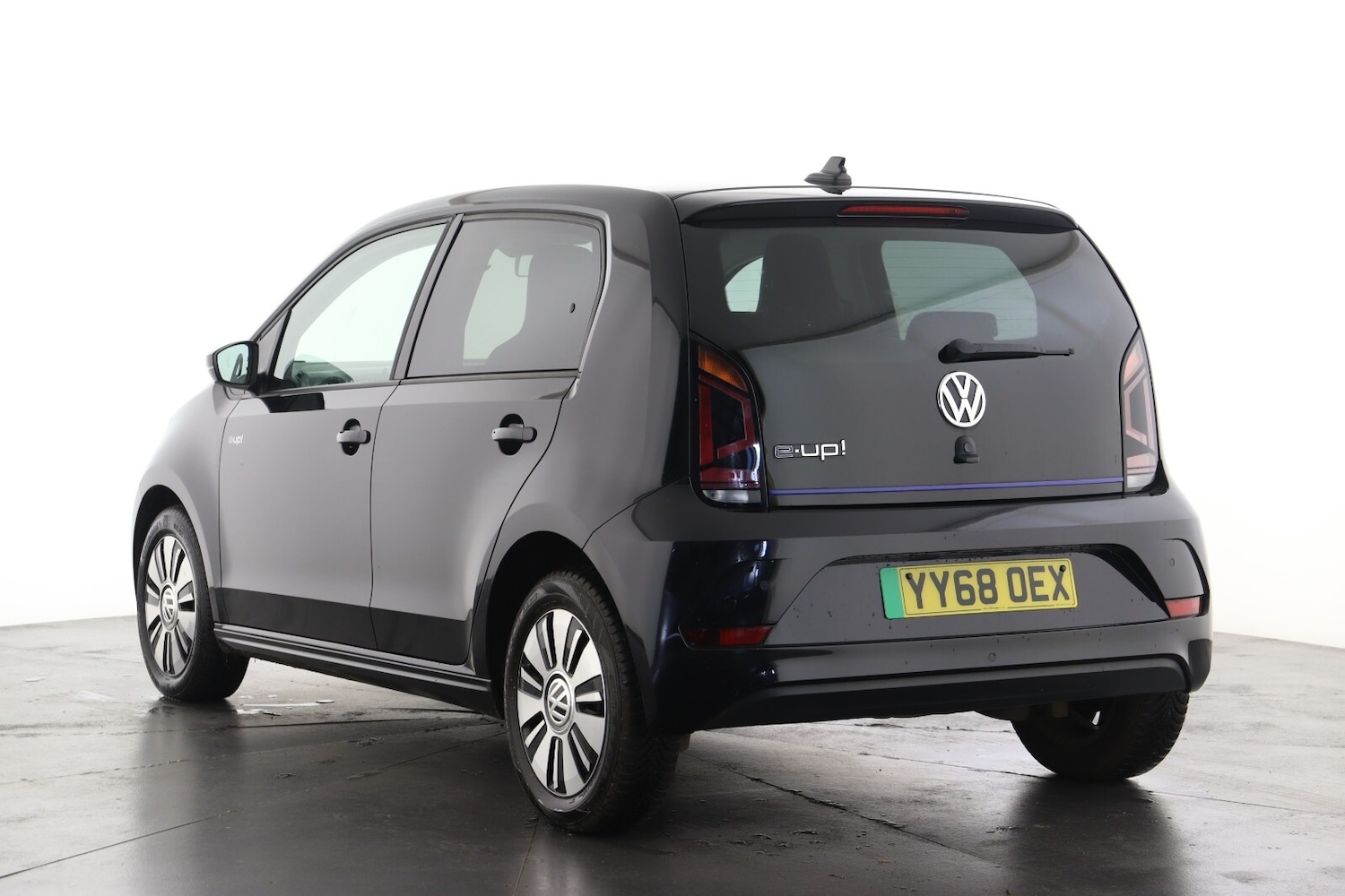 Used Volkswagen up! 2018 for sale - 76873952: Photo 8