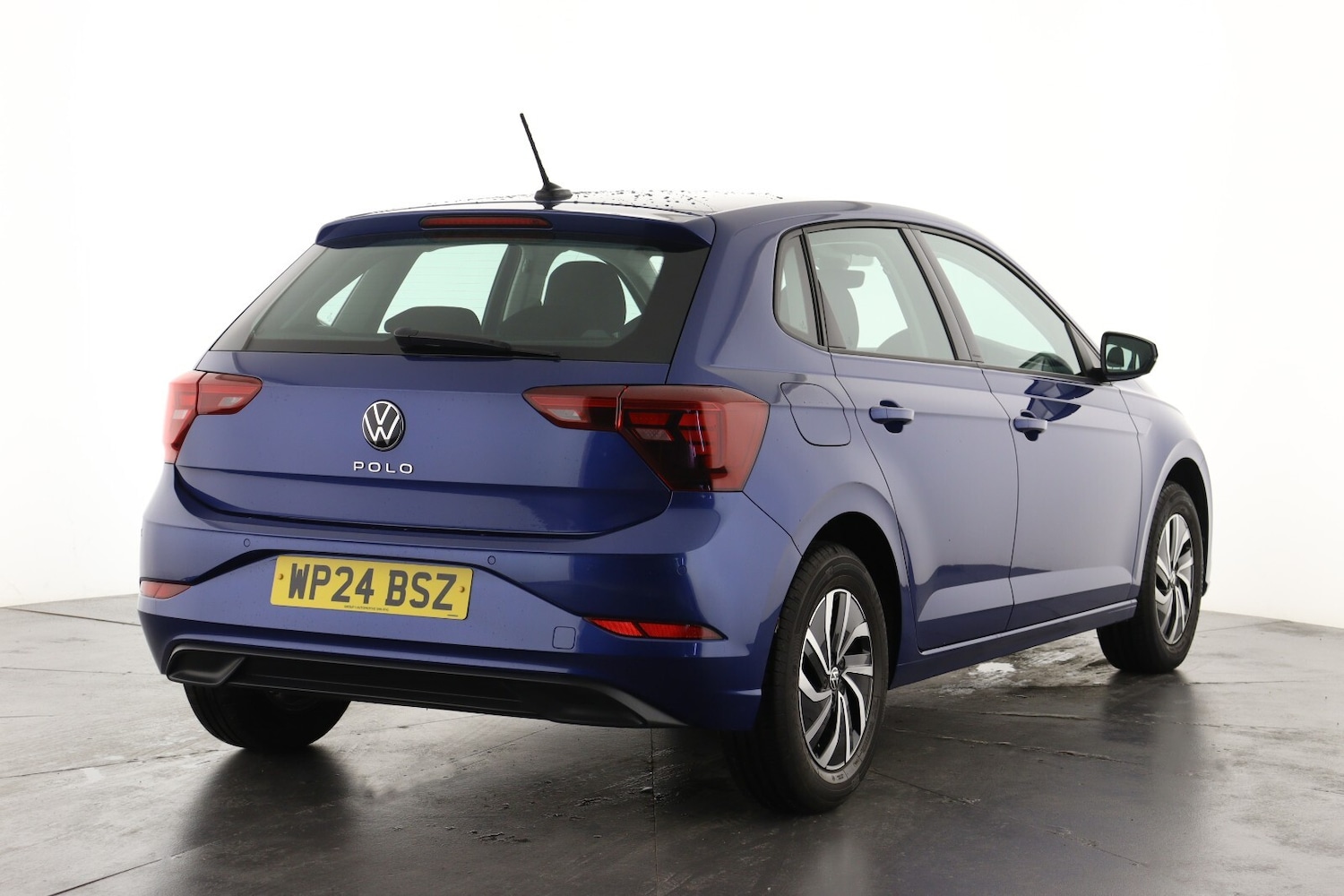 Used Volkswagen Polo 2024 for sale - 76640272: Photo 3