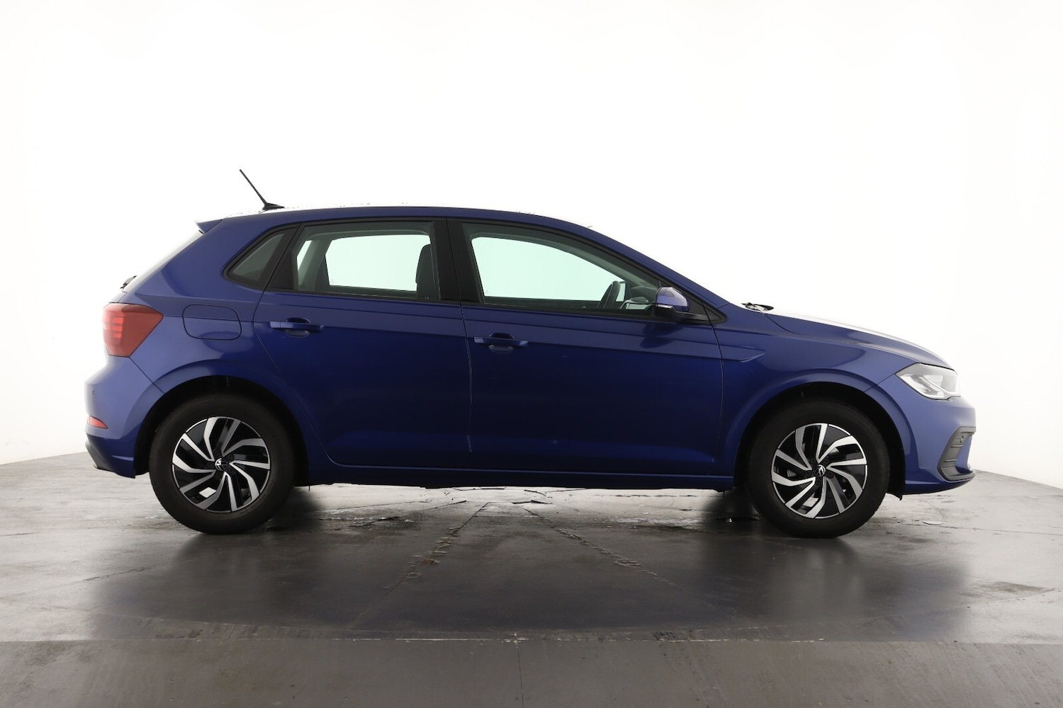 Used Volkswagen Polo 2024 for sale - 76640272: Photo 4