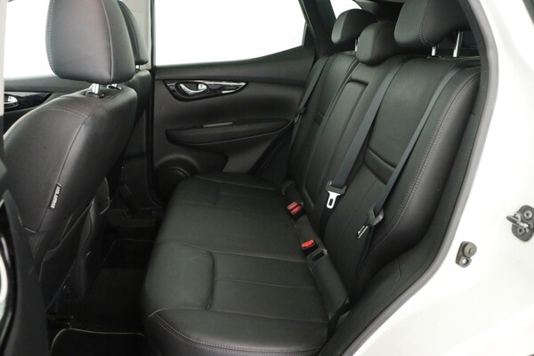 Used Nissan Qashqai 2017 for sale - 75763512: Photo 12