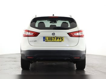 Used Nissan Qashqai 2017 for sale - 75763512: Photo