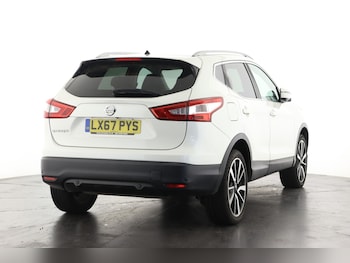 Used Nissan Qashqai 2017 for sale - 75763512: Photo