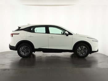 Used Nissan Qashqai 2023 for sale - 75763424: Photo