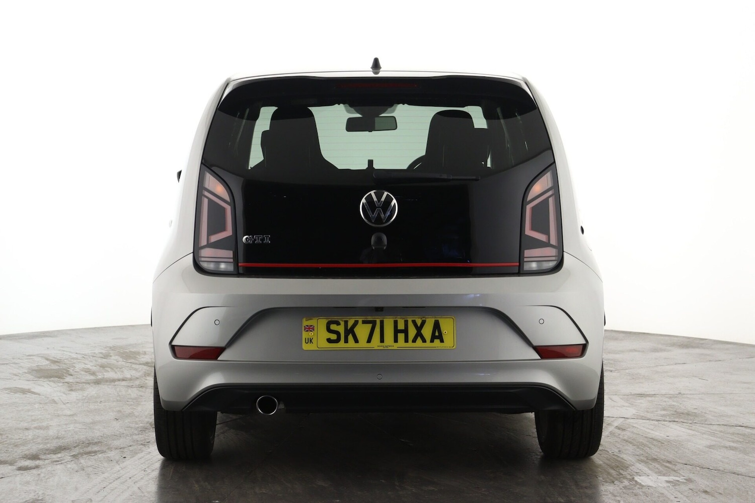 Used Volkswagen up! 2021 for sale - 76871885: Photo 2