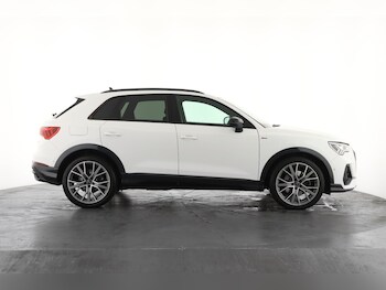 Used Audi Q3 2019 for sale - 78158671: Photo