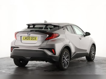 Used Toyota C-HR 2020 for sale - 77346848: Photo