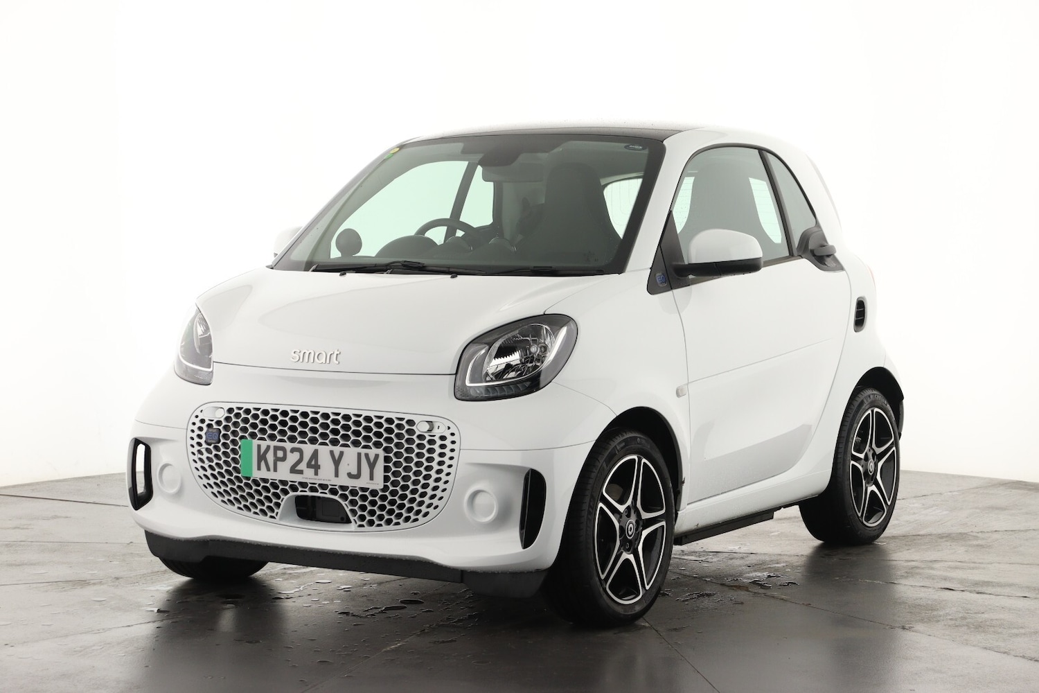 Used smart fortwo 2024 for sale - 76870740: Photo 6