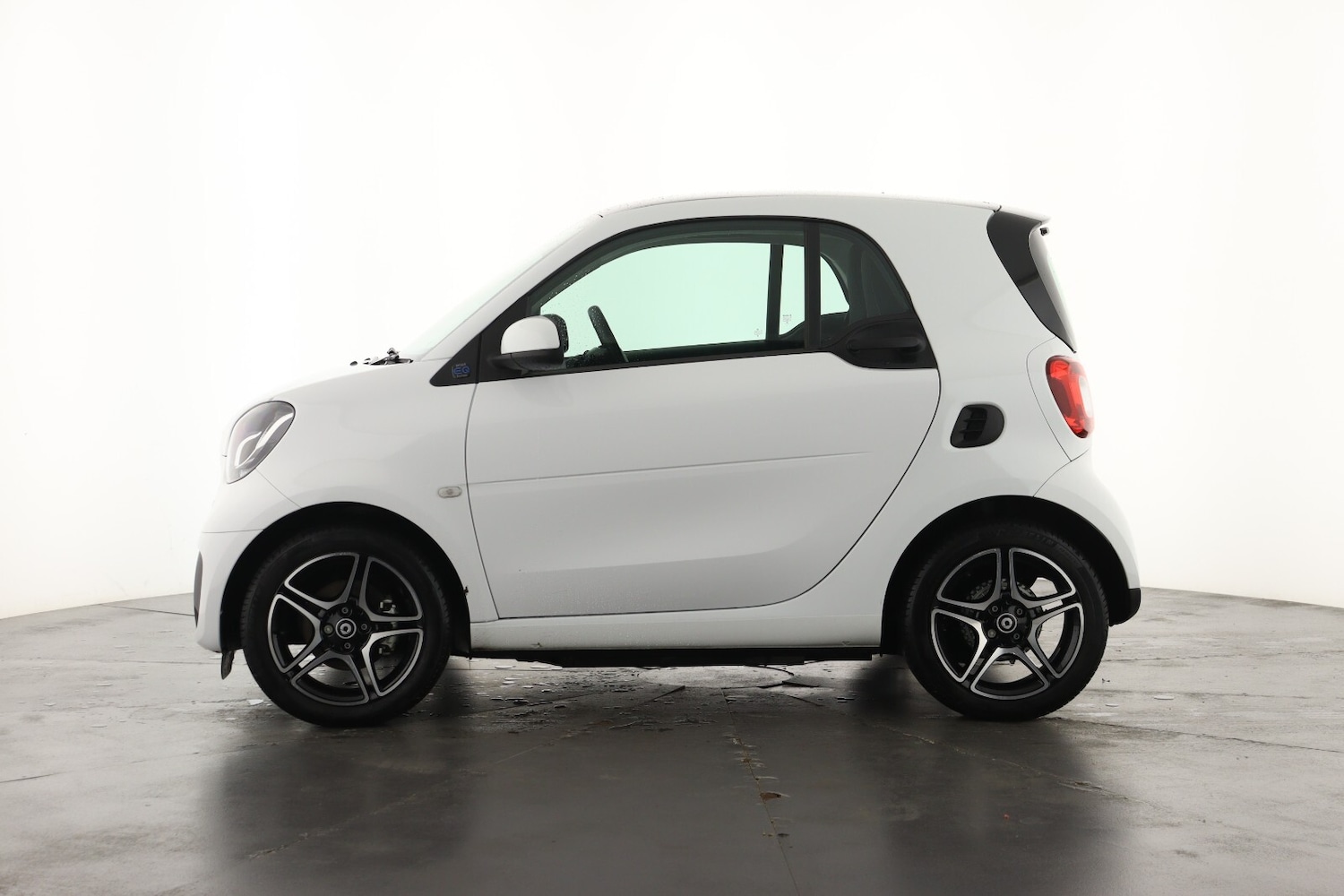 Used smart fortwo 2024 for sale - 76870740: Photo 7