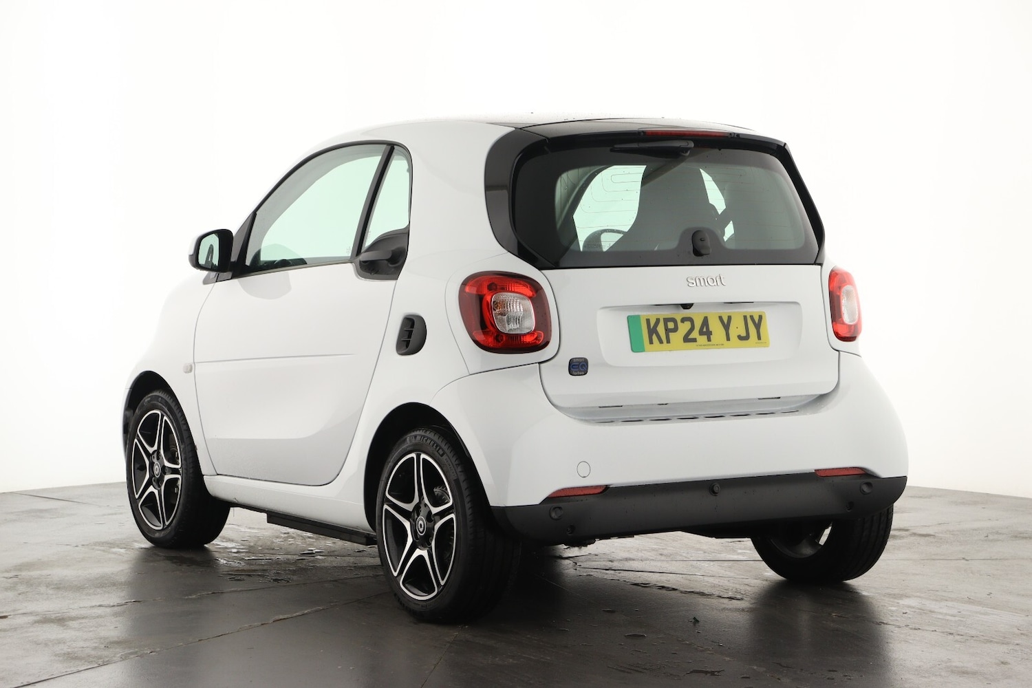 Used smart fortwo 2024 for sale - 76870740: Photo 8
