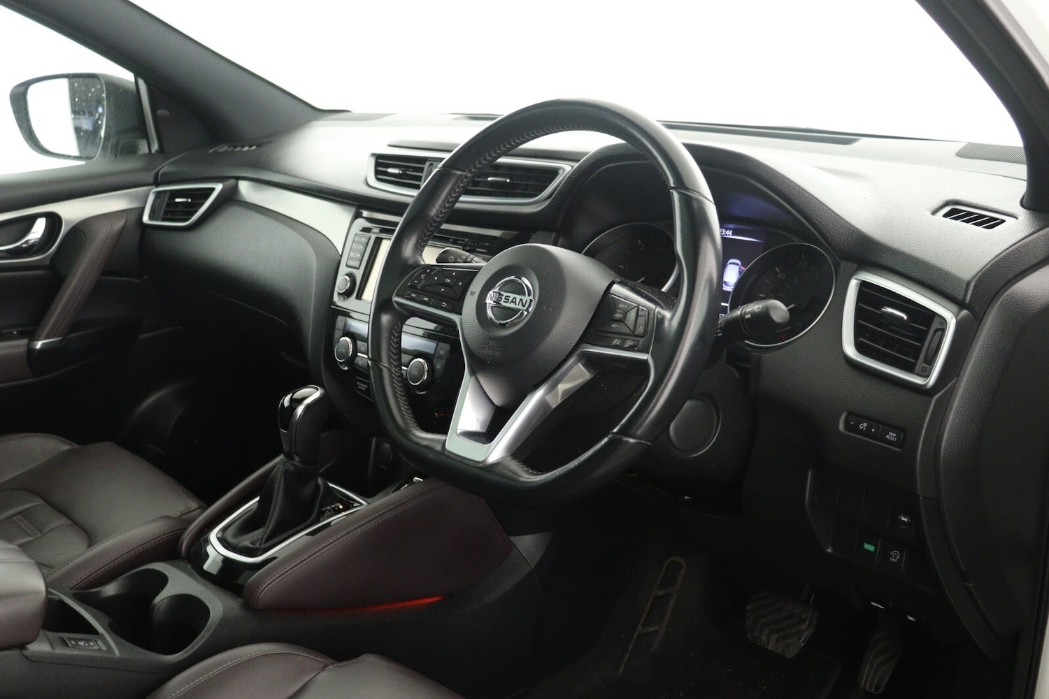 Used Nissan Qashqai 2018 for sale - 75843616: Photo 14