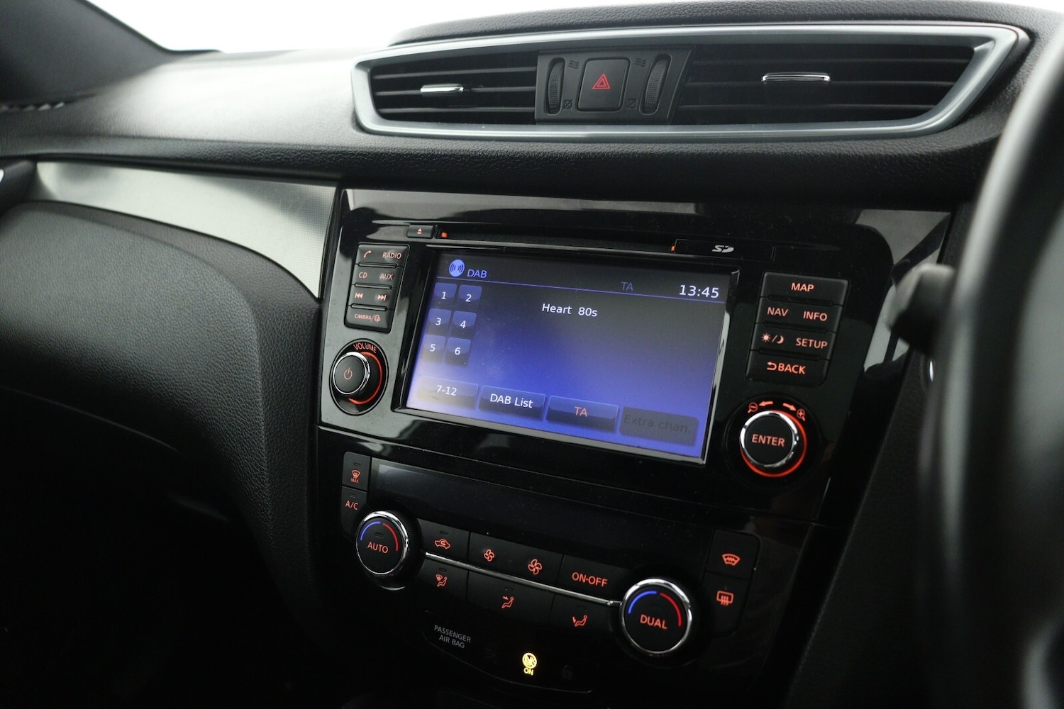 Used Nissan Qashqai 2018 for sale - 75843616: Photo 15