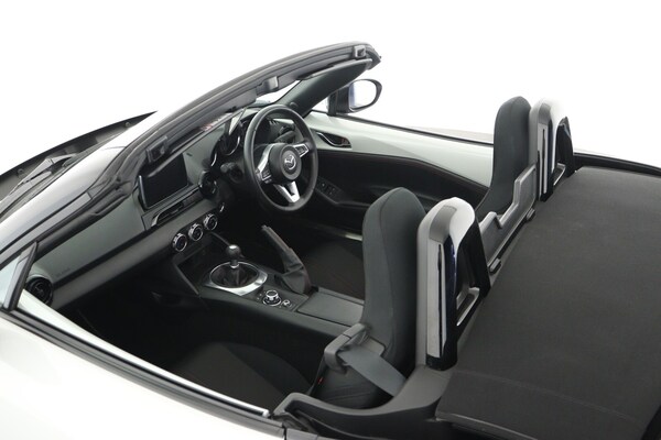 Used Mazda MX-5 2018 for sale - 75763992: Photo 11