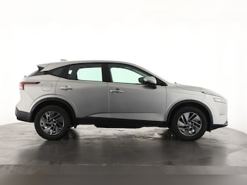 Used Nissan Qashqai 2022 for sale - 76870227: Photo