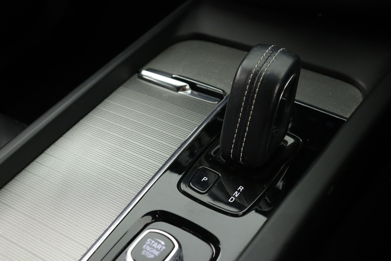 Used Volvo XC60 2021 for sale - 76869697: Photo 24