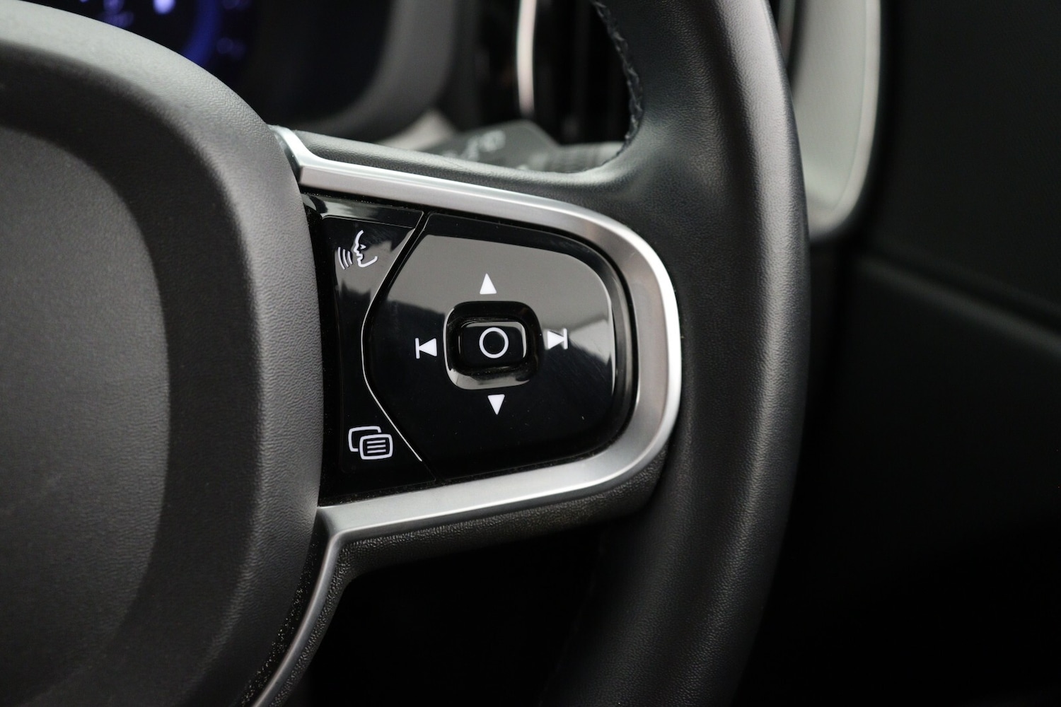 Used Volvo XC60 2021 for sale - 76869697: Photo 27