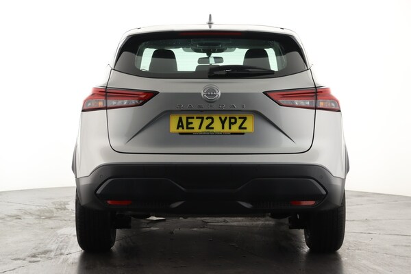 Used Nissan Qashqai 2022 for sale - 76289892: Photo 2