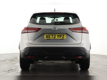 Used Nissan Qashqai 2022 for sale - 76289892: Photo 2