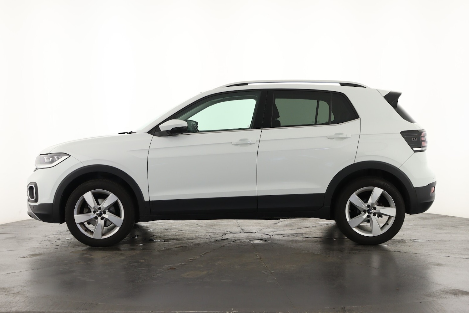 Used Volkswagen T-Cross 2023 for sale - 76390176: Photo 7