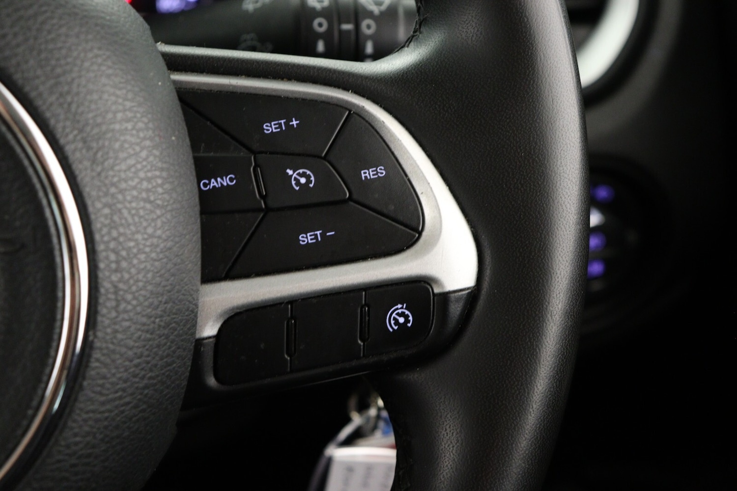 Used Jeep Renegade 2019 for sale - 77019880: Photo 22