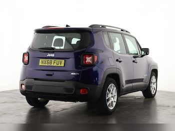 Used Jeep Renegade 2019 for sale - 77019880: Photo
