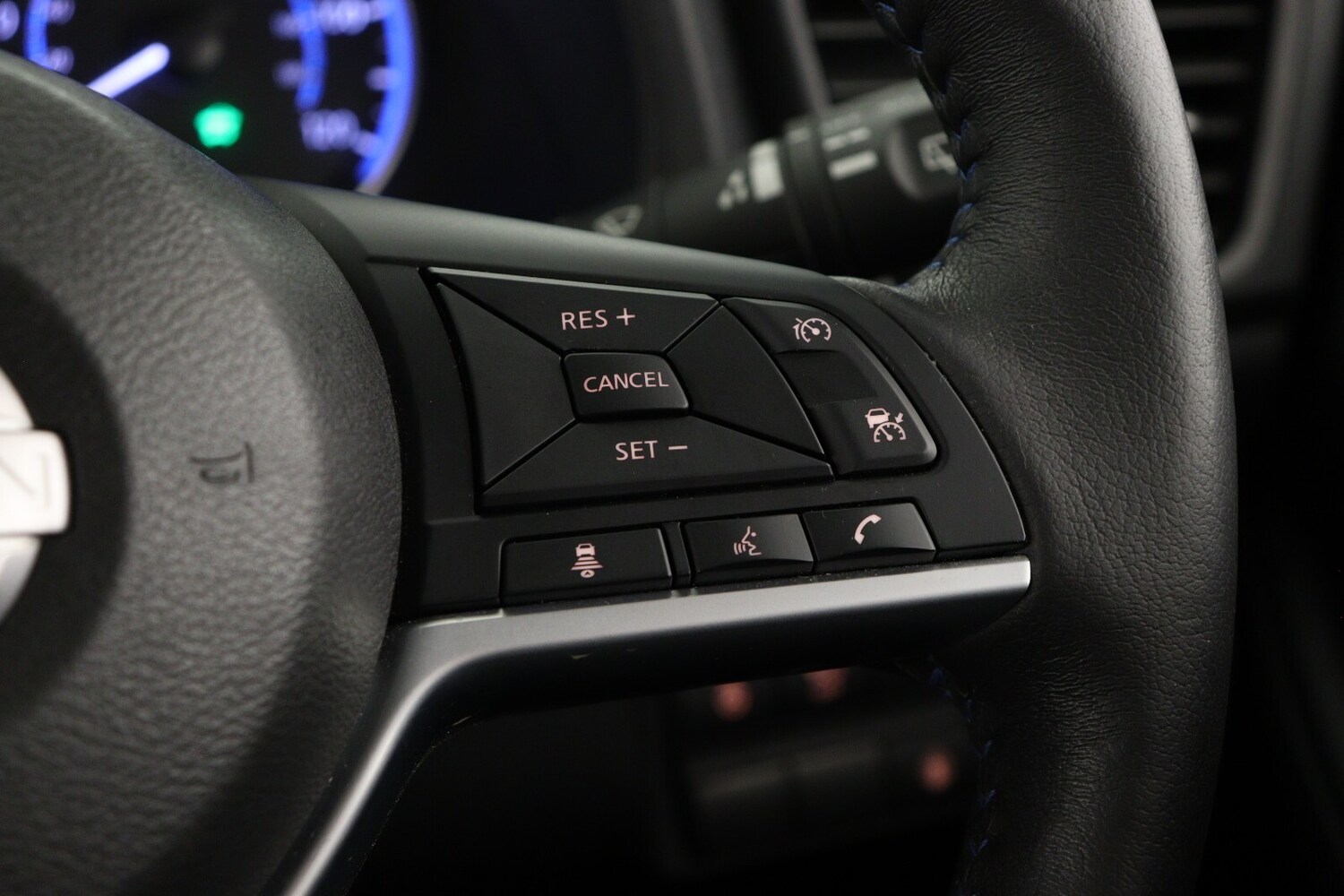 Used Nissan Leaf 2022 for sale - 77307561: Photo 24