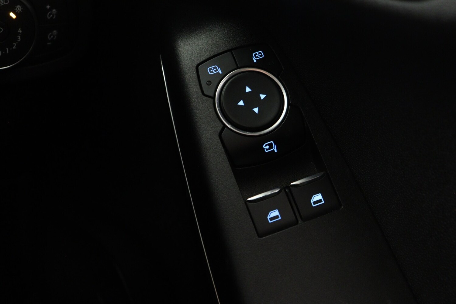 Used Ford Fiesta 2018 for sale - 78067012: Photo 28