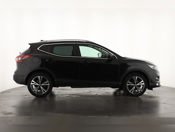 Used Nissan Qashqai 2019 for sale - 76766283: Photo