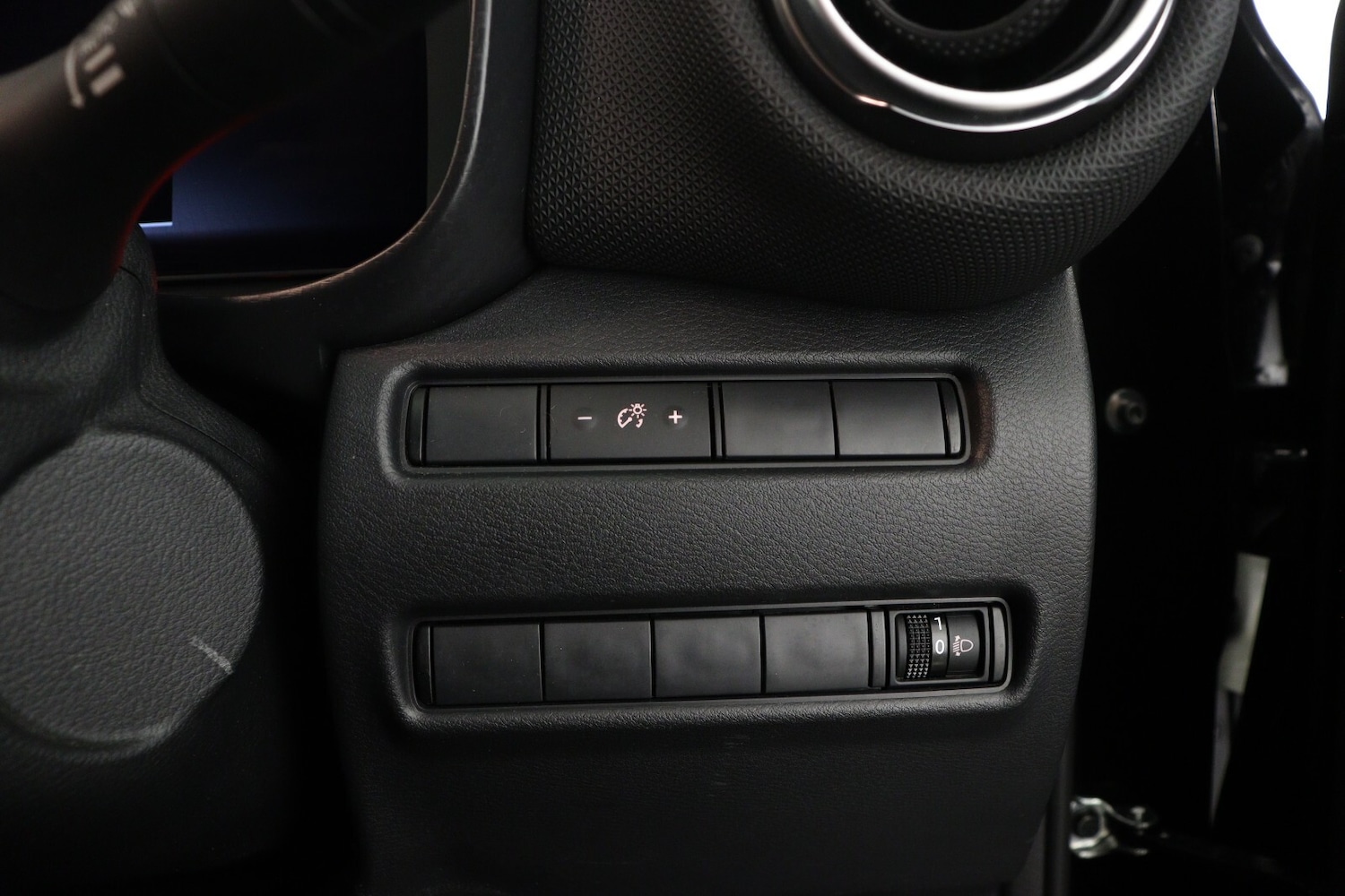 Used Nissan Juke 2024 for sale - 76871880: Photo 21