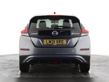 Used Nissan Leaf 2021 for sale - 77717854: Photo