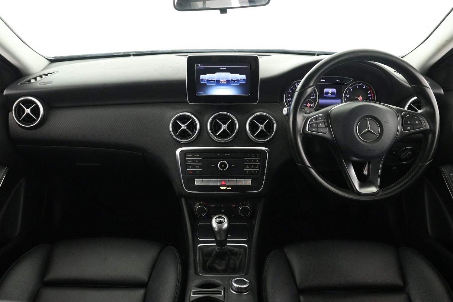 Used Mercedes-Benz A-Class 2015 for sale - 76873539: Photo 14