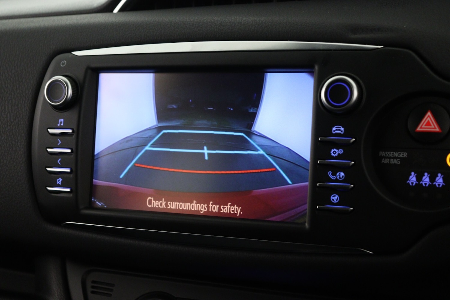 Used Toyota Yaris 2019 for sale - 76873698: Photo 18