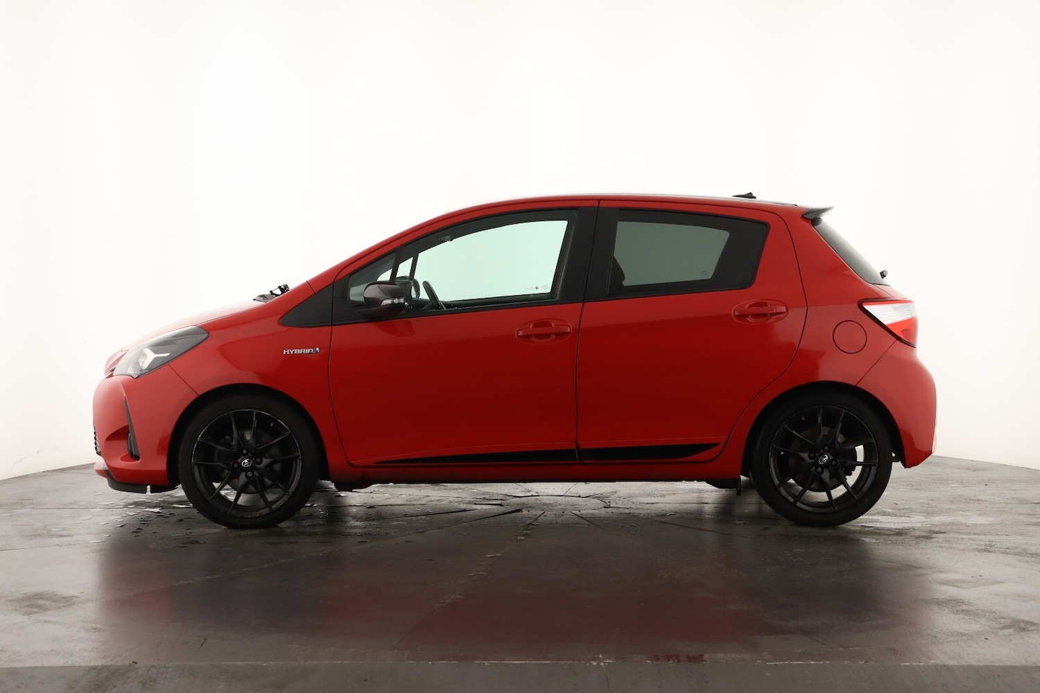 Used Toyota Yaris 2019 for sale - 76873698: Photo 7