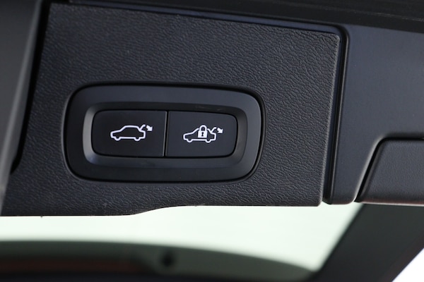Used Volvo XC60 2021 for sale - 76183897: Photo 10