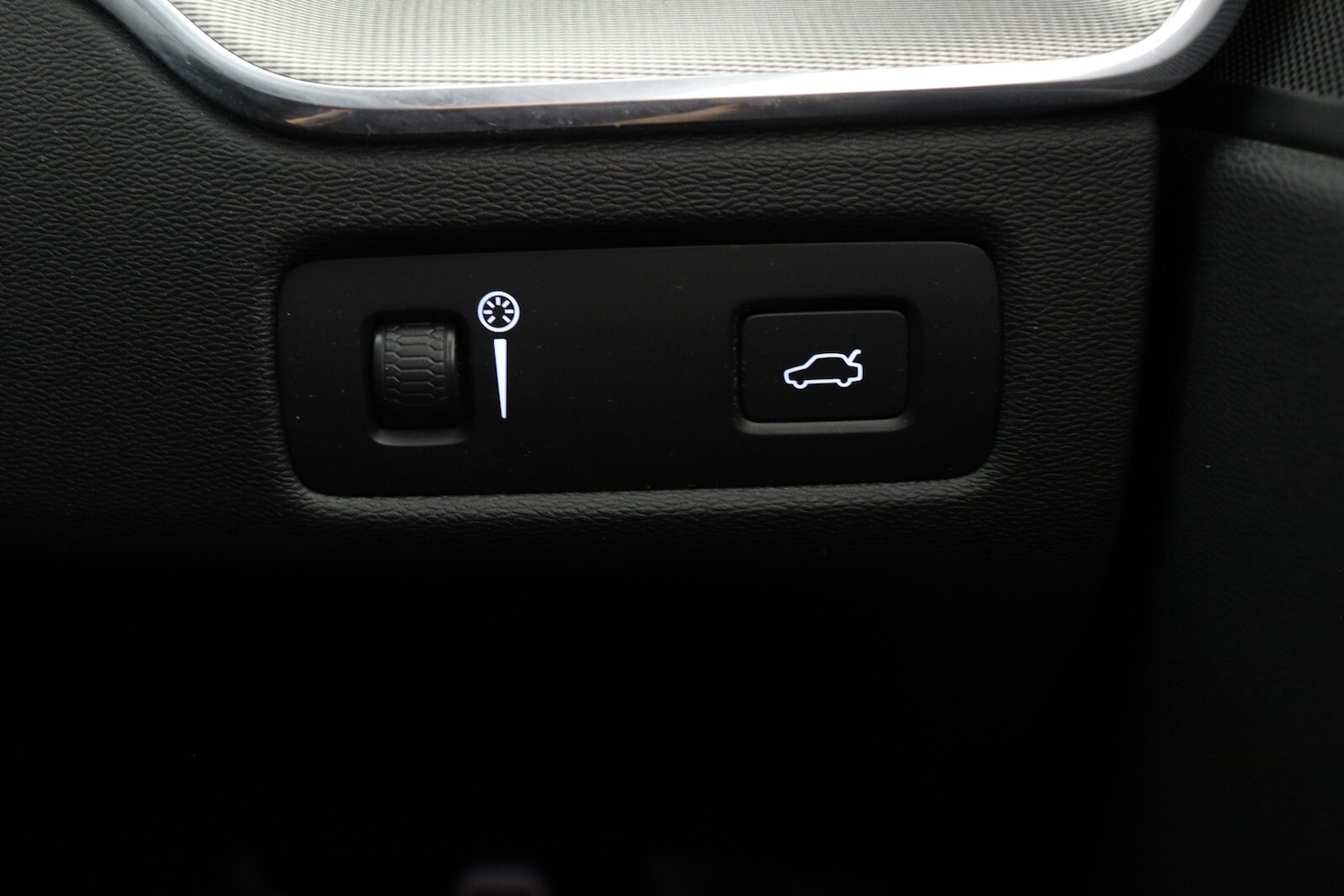 Used Volvo XC60 2021 for sale - 76183897: Photo 29