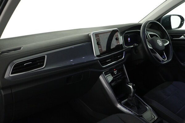 Used Volkswagen T-Roc 2022 for sale - 76311985: Photo 11