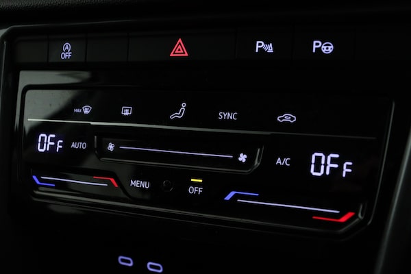 Used Volkswagen T-Roc 2022 for sale - 76311985: Photo 18