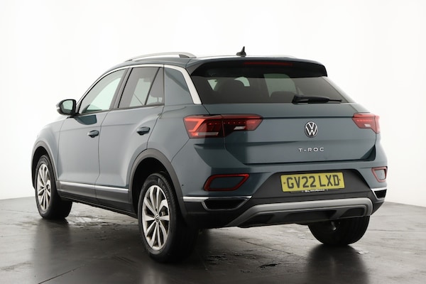 Used Volkswagen T-Roc 2022 for sale - 76311985: Photo 8