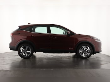 Used Nissan Qashqai 2023 for sale - 75997049: Photo 4