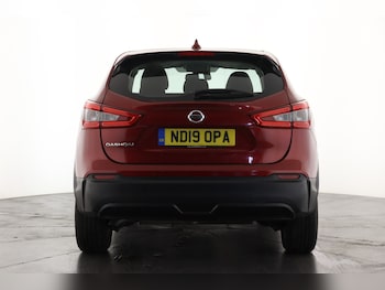 Used Nissan Qashqai 2019 for sale - 76161291: Photo 2