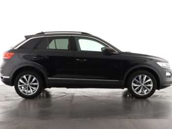 Used Volkswagen T-Roc 2019 for sale - 74825670: Photo