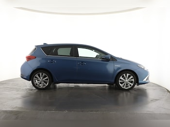 Used Toyota Auris 2018 for sale - 75763807: Photo