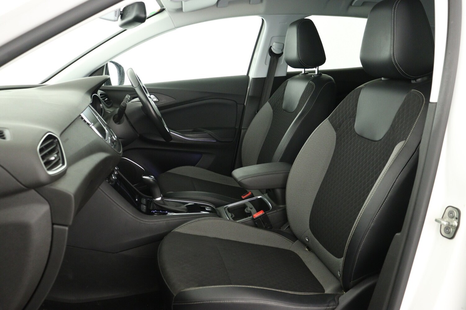 Used Vauxhall Grandland X 2018 for sale - 77434747: Photo 11