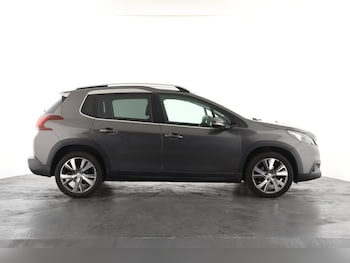Used Peugeot 2008 2019 for sale - 77911182: Photo