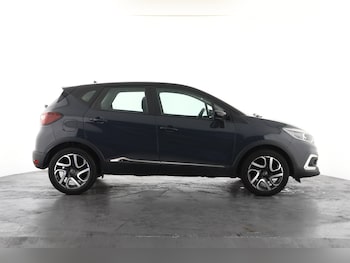 Used Renault Captur 2018 for sale - 78187070: Photo
