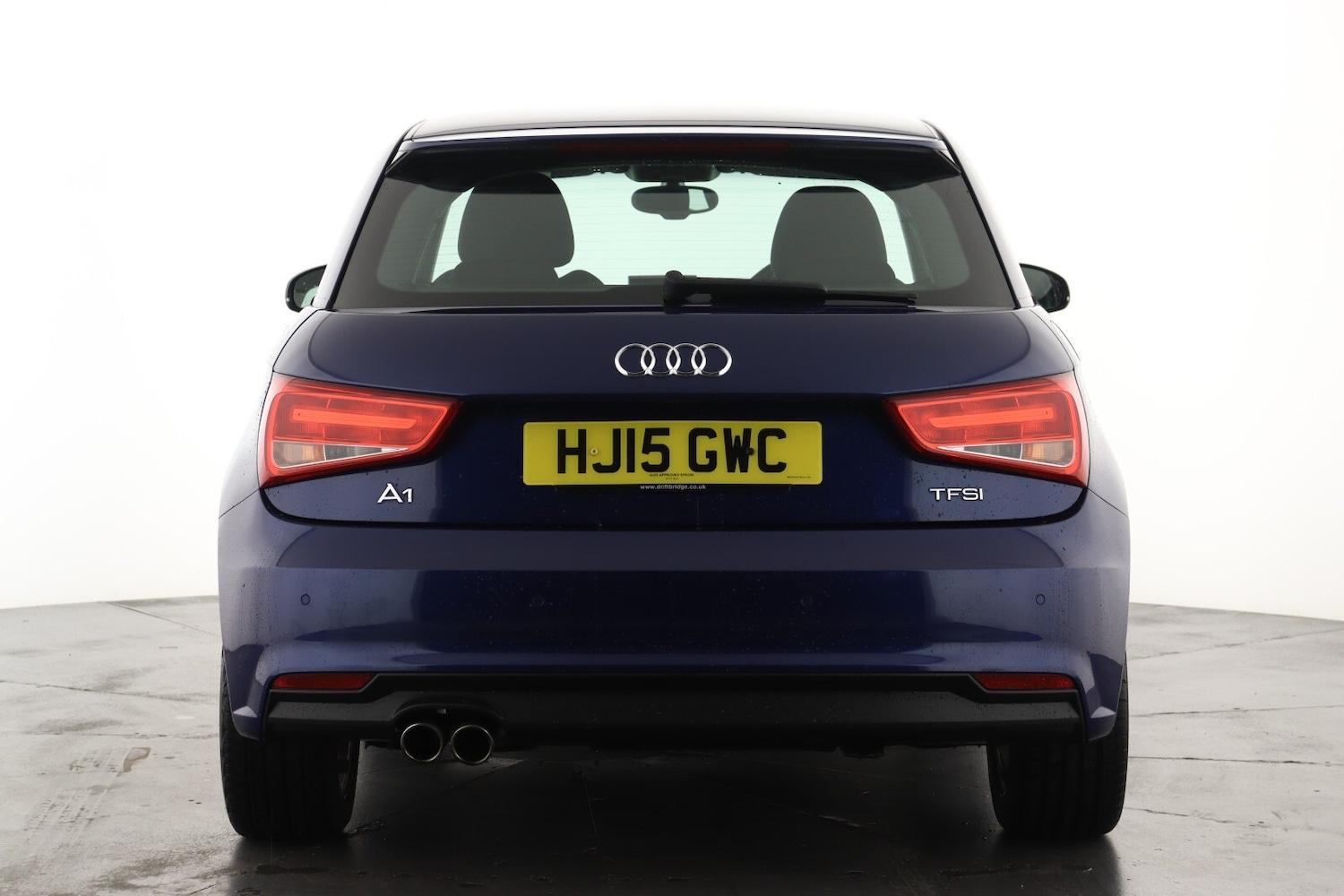 Used Audi A1 2015 for sale - 76870613: Photo 2