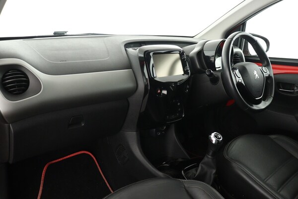 Used Peugeot 108 2016 for sale - 76033952: Photo 11