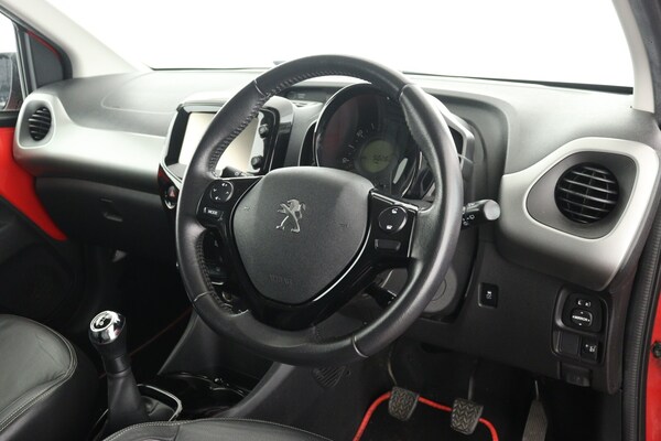 Used Peugeot 108 2016 for sale - 76033952: Photo 13
